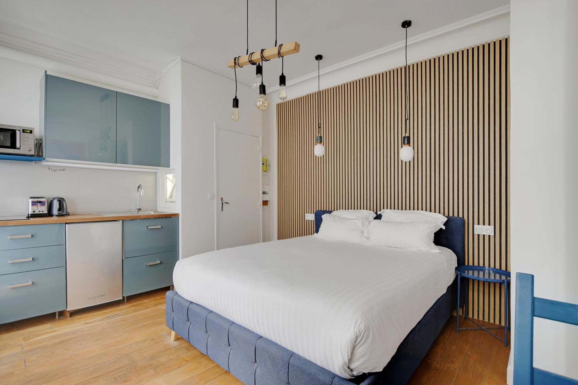 A Sweet Studio In Montparnasse - Boulevard Du Montparnasse Париж Екстериор снимка